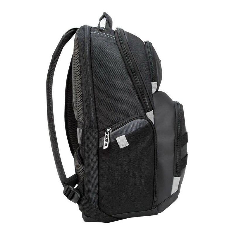 15.6-17.3" Driftertrek Blk Usb