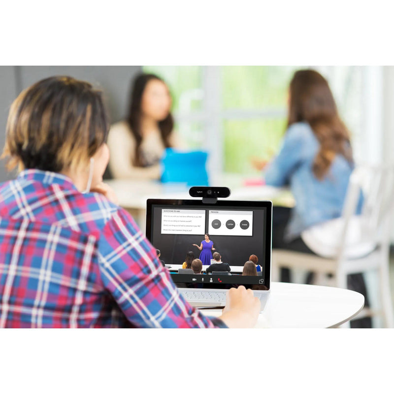 Logitech BRIO Webcam with 4K Ultra HD video & RightLight 3 with HDR 1 year Limited warranty