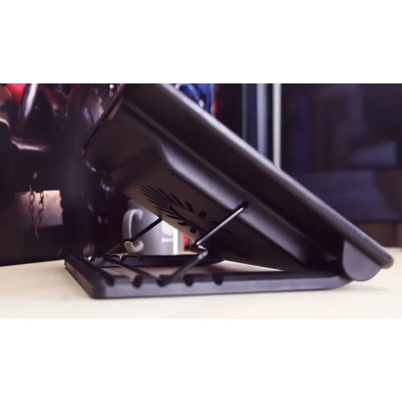 Cooler Master Notepal Ergostand Iv 17'' 1 X Silent 140Mm Fan 5 X Height Adjust 4 X Usb Output Fan Speed Controller.